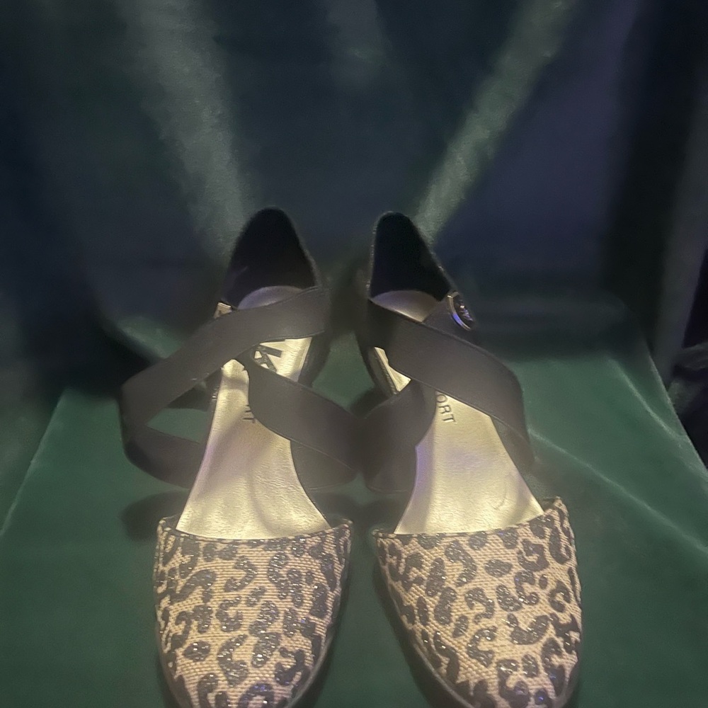 Anne Klein Sport Wedge Heel 9.5